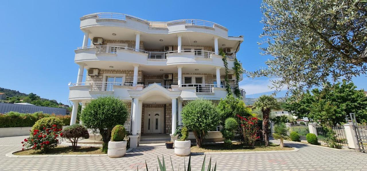 Meti Apartments Ulcinj Extérieur photo