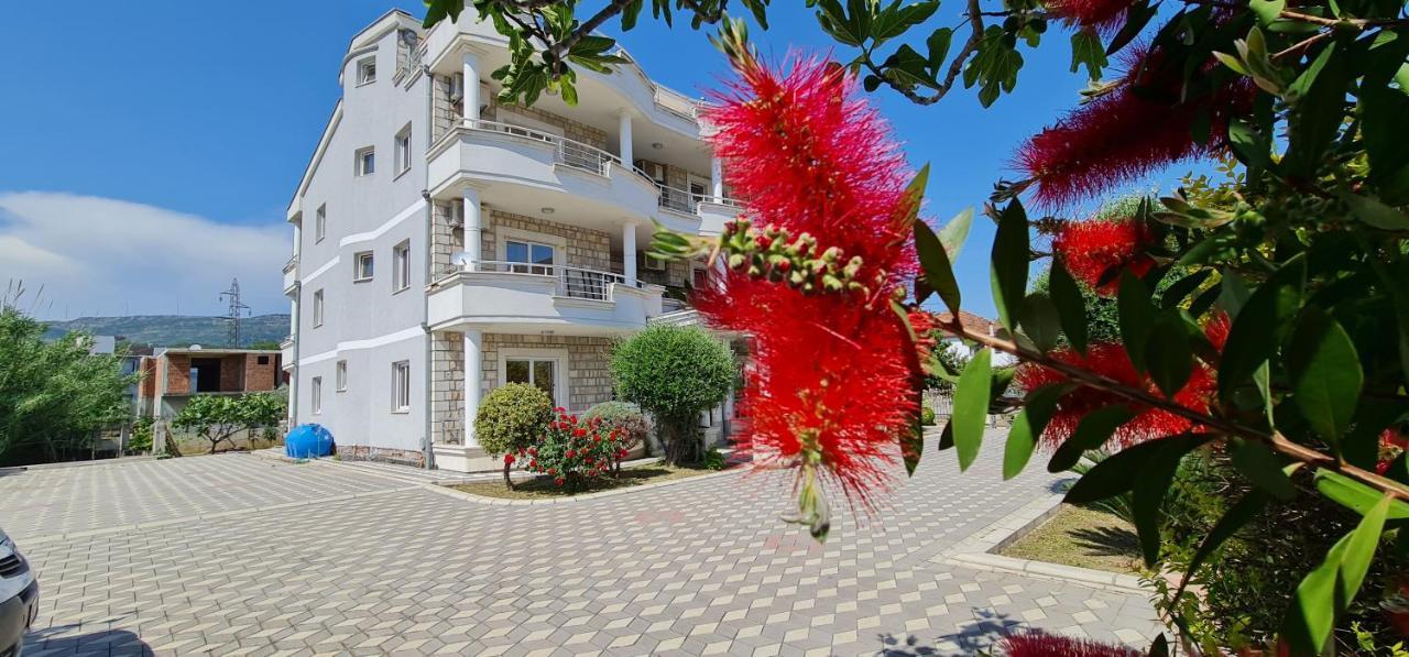 Meti Apartments Ulcinj Extérieur photo
