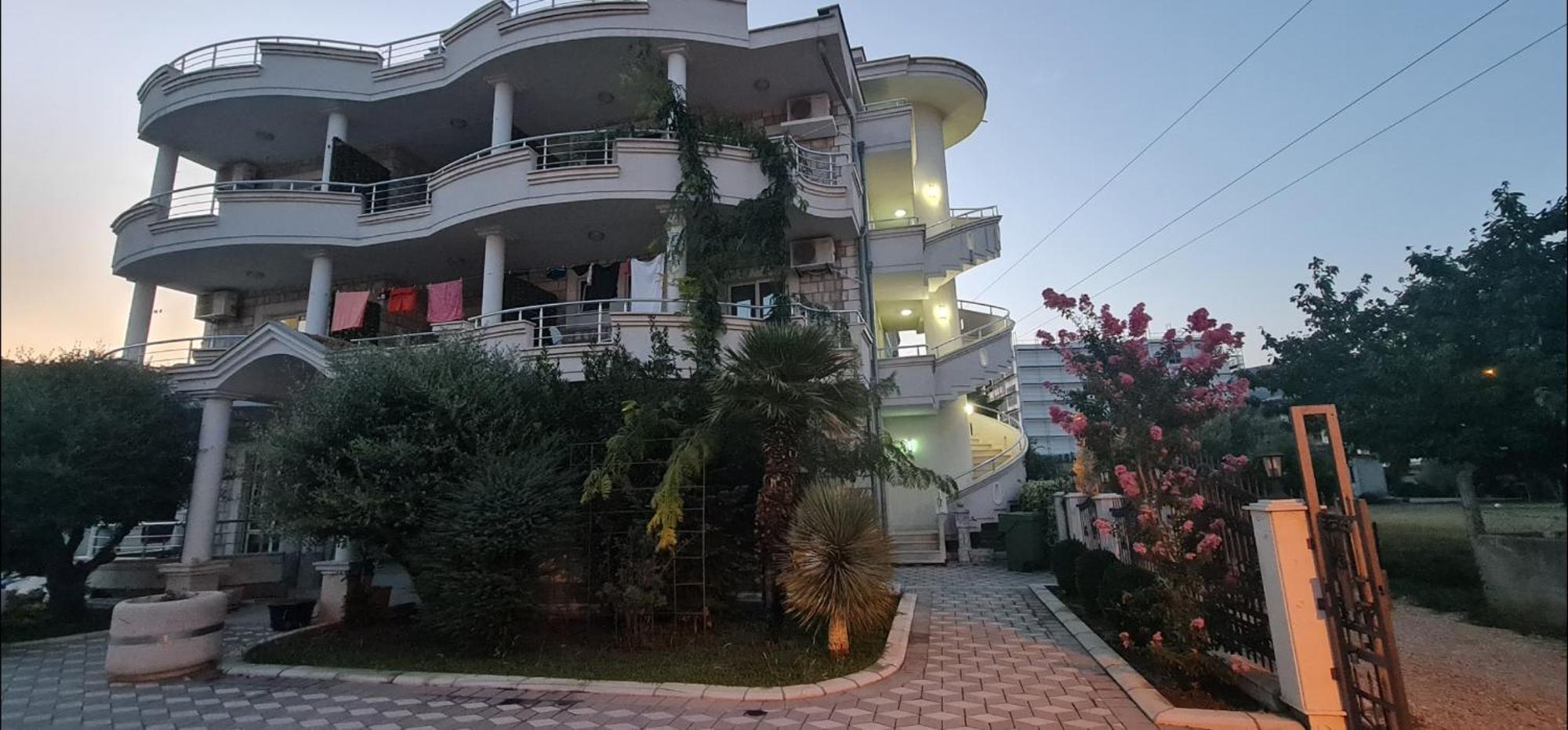 Meti Apartments Ulcinj Extérieur photo